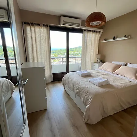 Apartment T2 Centre Avec Vue Imprenable *